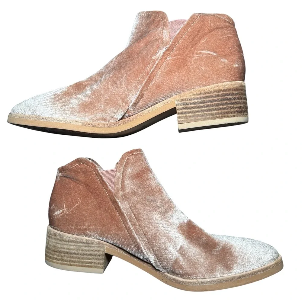 Dolce Vita‎ Ankle Booties Womens 7.5 Pink Crushed Velvet Pointed Toe Block Heel